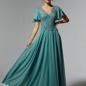 MGNY 72908 Jade Size 16